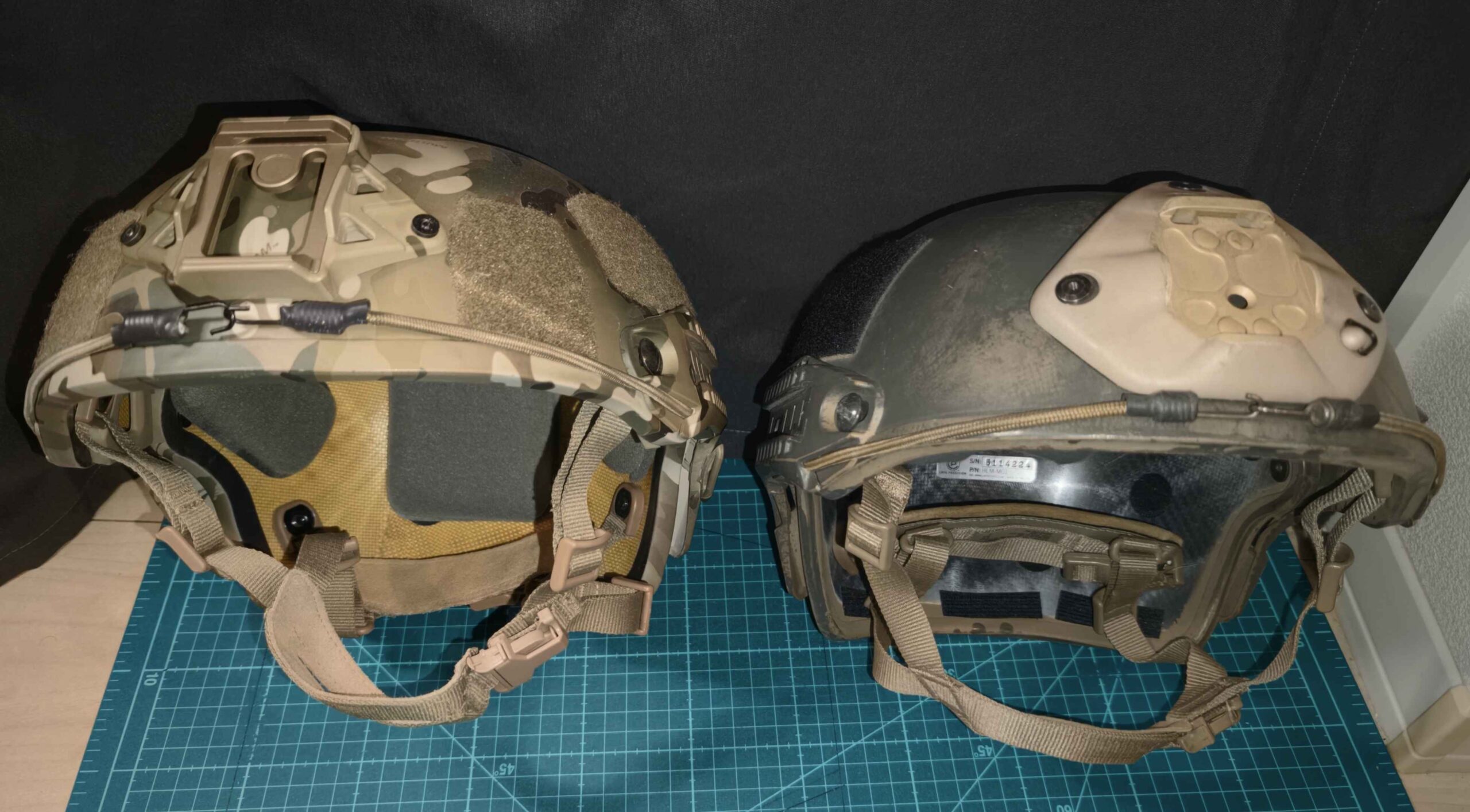 Crye AirFrameヘルメット実物とKEIUNオーダーメイド防弾ヘルメットを比較